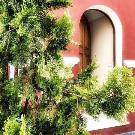 Palazzo Eugenia Suites Васто Экстерьер фото