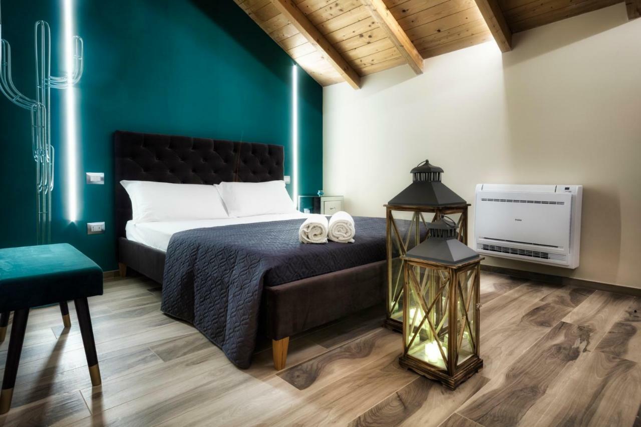 Palazzo Eugenia Suites Васто Экстерьер фото